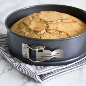 Planeta repostero - Rellenos, azúcares, pasta para cubrir tortas, chocolates, dulces, colorantes, mantecas, cremas, bandejas, picos, mangas, moldes, entre otras cosas para repostería.